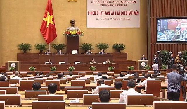 Phiên chất vấn được kết nối truyền hình trực tuyến với 62 đoàn đại biểu Quốc hội tại các tỉnh, thành phố trực thuộc Trung ương - Ảnh: VGP/Nguyễn Hoàng